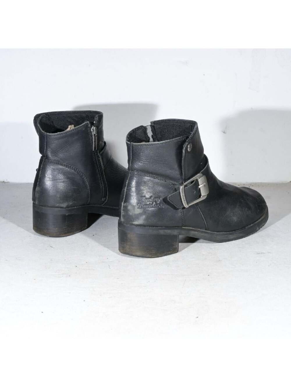 Harley Davidson Black Leather Engineer Ankle Boots Inside Zip Moto Biker Women's - Picture 3 of 7